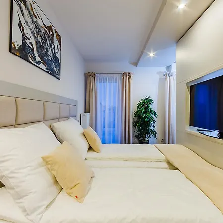 Zigzak Superior 10a アパート